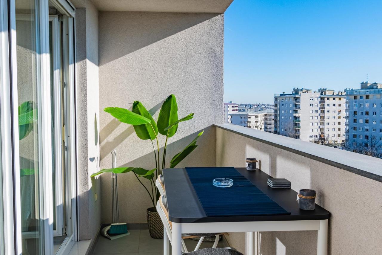 Apartments Repinc 30: Flexible Self-Check-in with EV Charging Zagreb Exterior photo